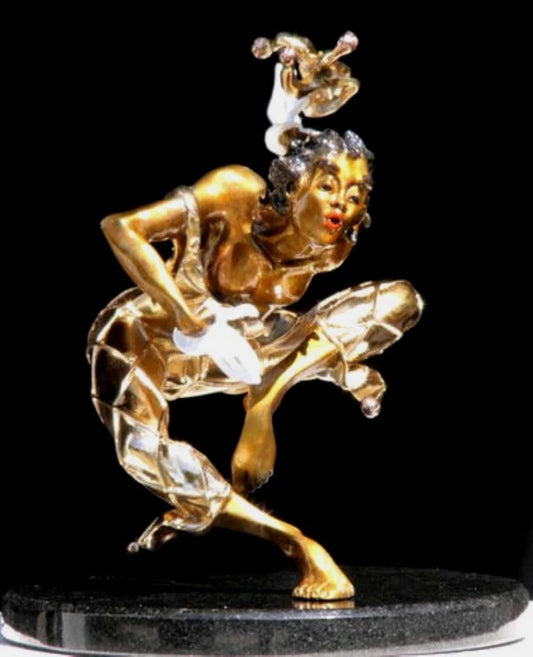 Nicole Taillon - Petit Bienvenue du Millénaire / 24 kt Gold Plated Bronze, III/XXI, 9.5 (10.2) in // 24 cm (26 cm)