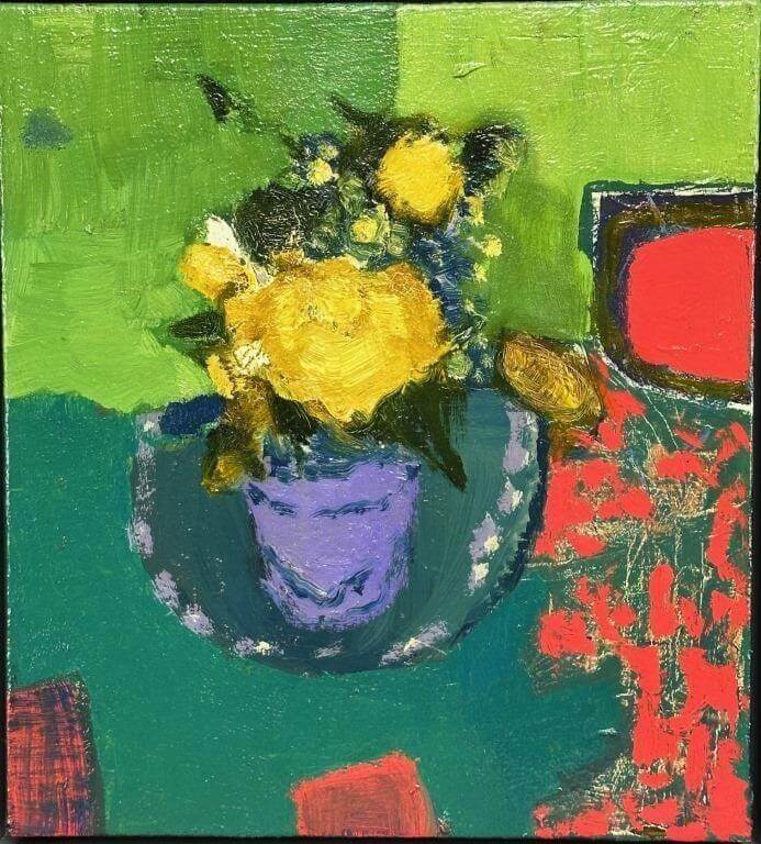 Découvrez l'œuvre vibrante Yellow Flowers with Red Scratching de Jennifer Hornyak, une huile sur toile qui illumine votre espace.